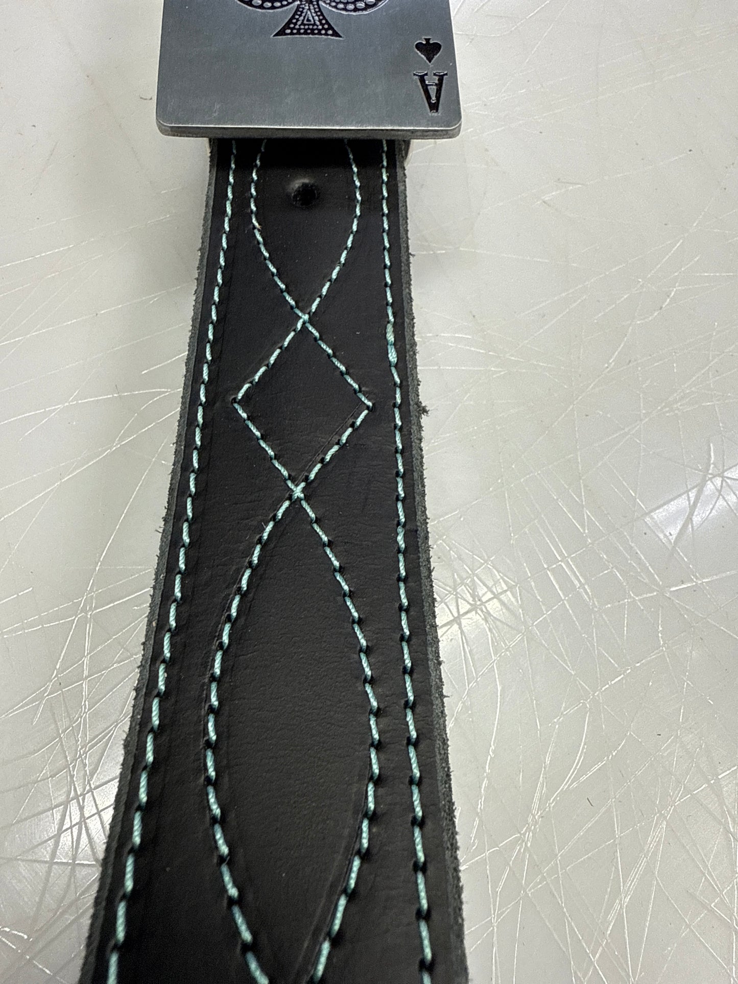 Ace buckle black and light blue