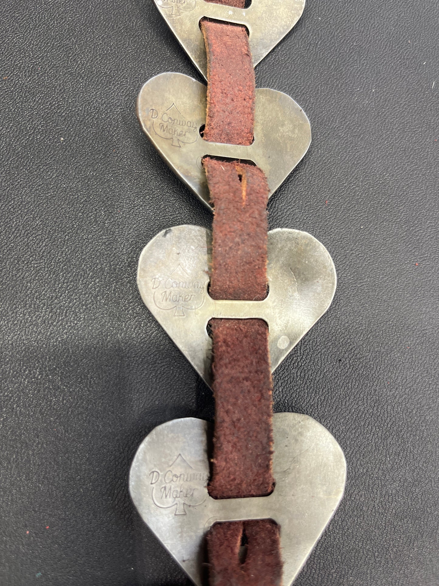 Heart conchos
