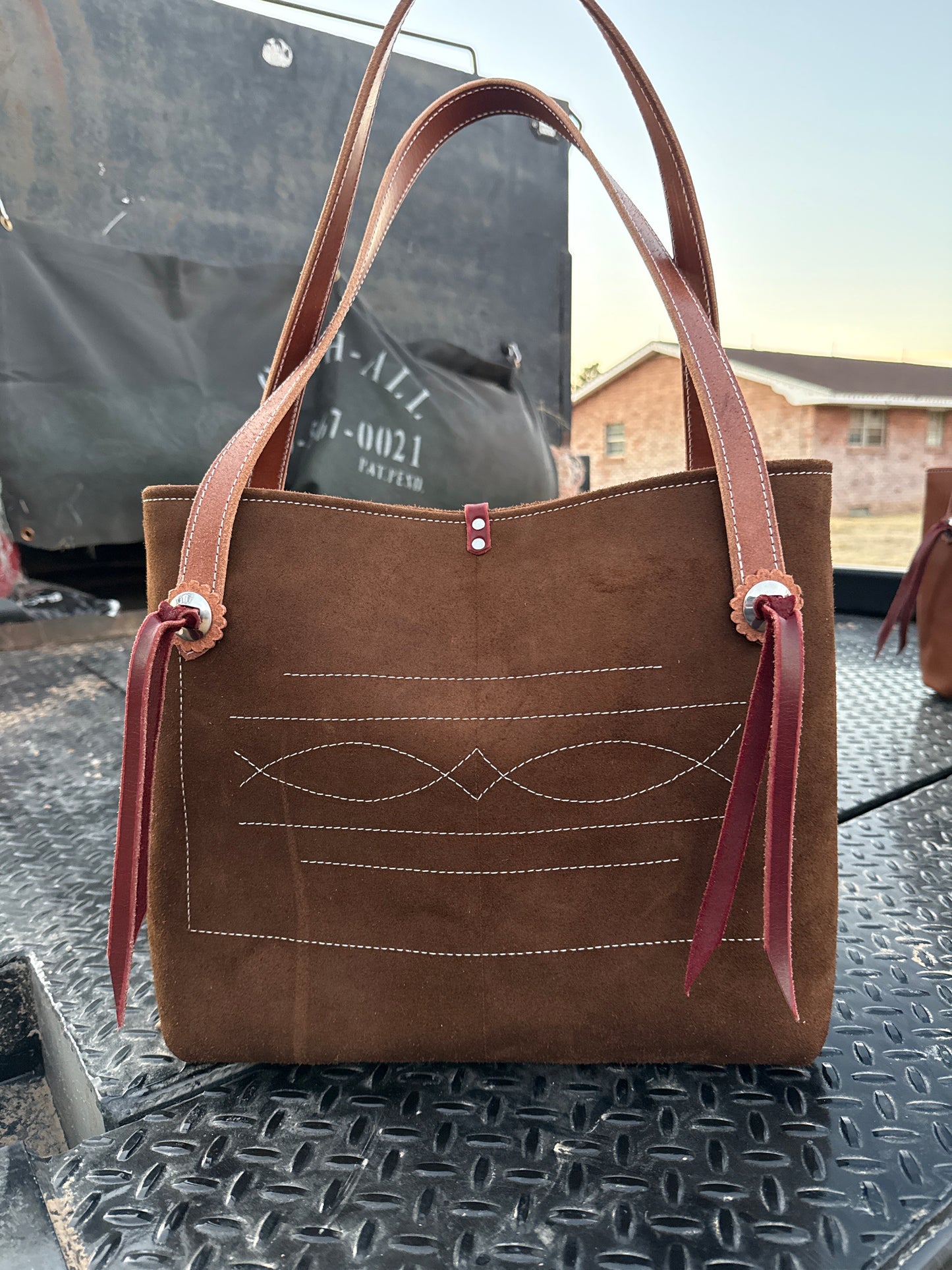 Brown ruff out tote