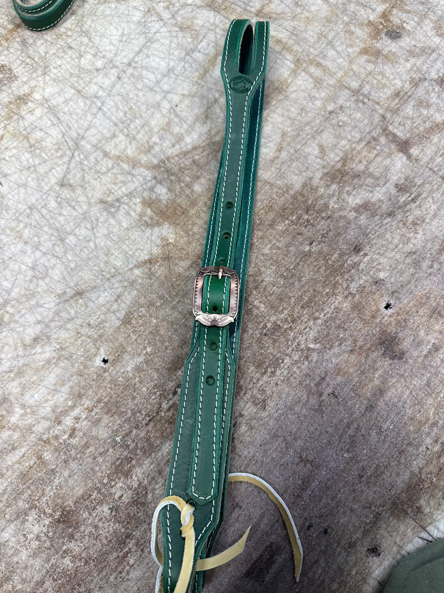 Green copper horse shoe brand buckle