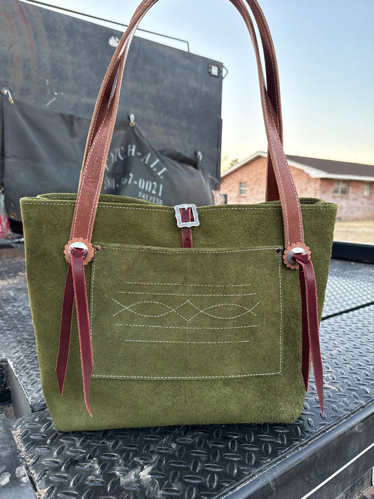 Green ruff out tote