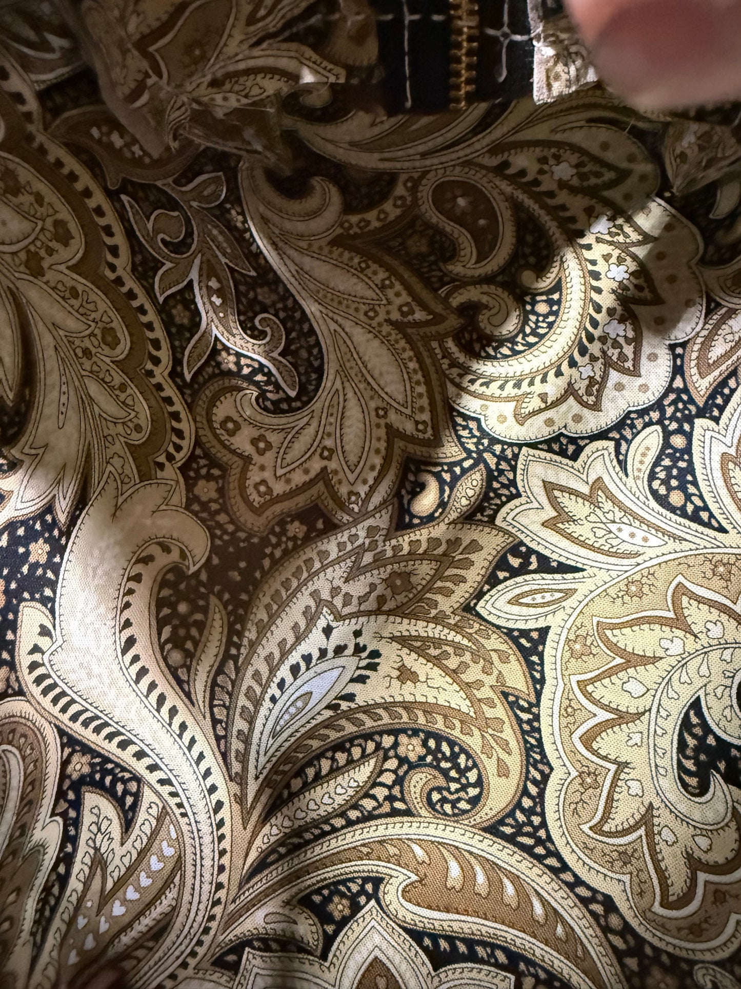 Spotted hair on hide