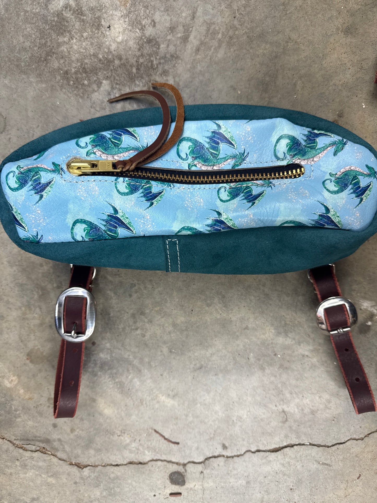 Small dragon bag