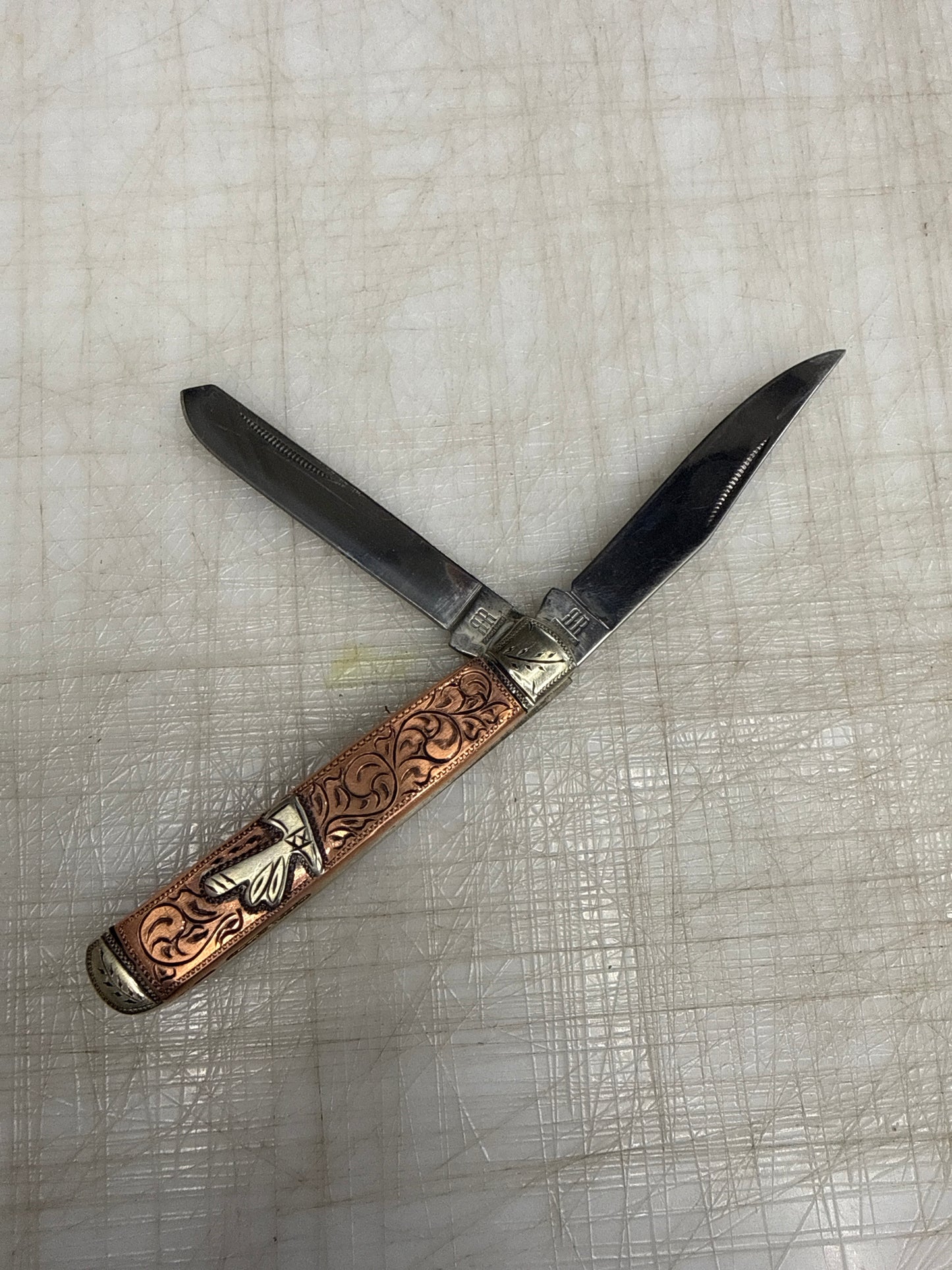 Copper scale knife by Dan Conway ￼