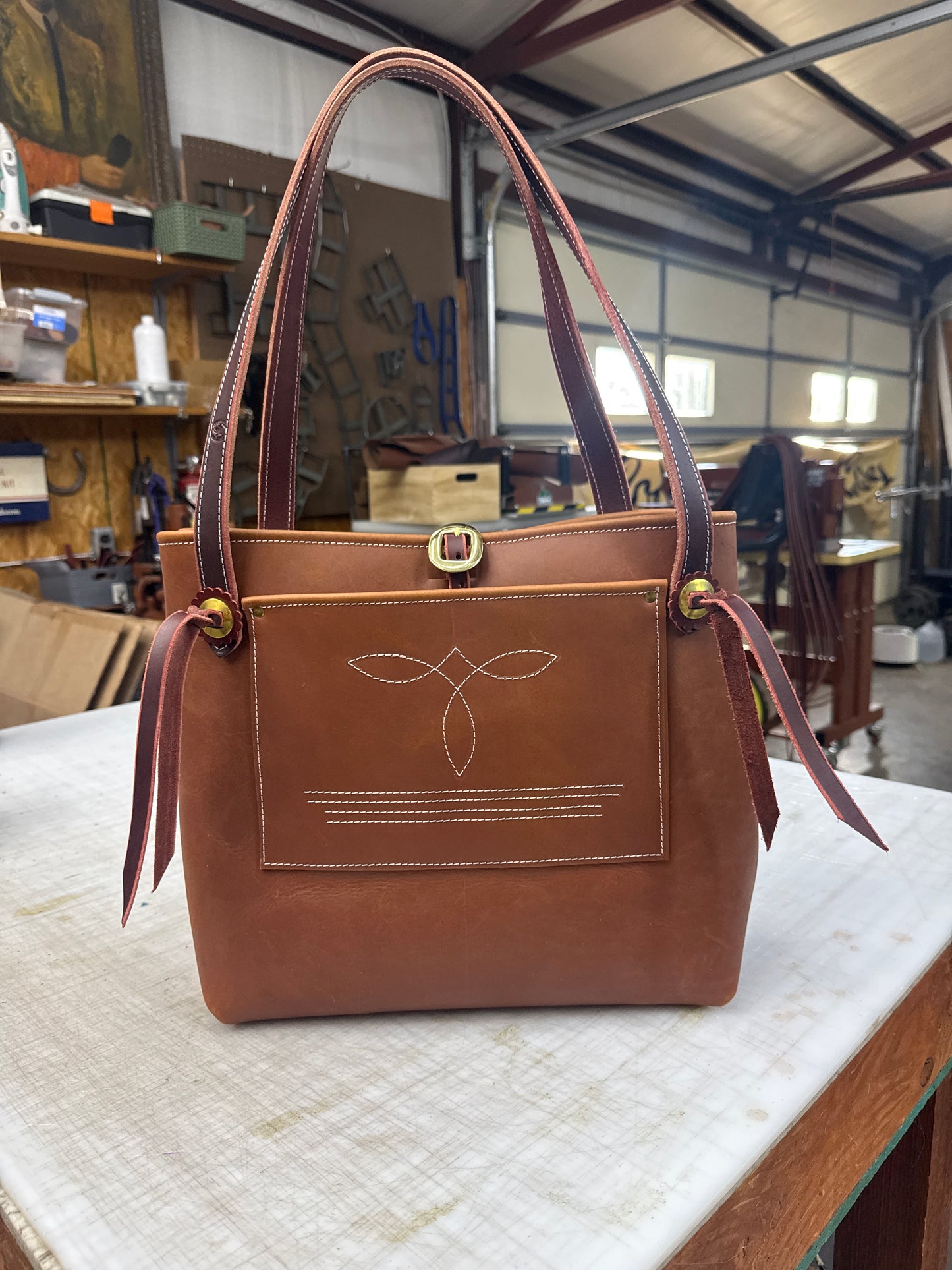Smooth brown tote