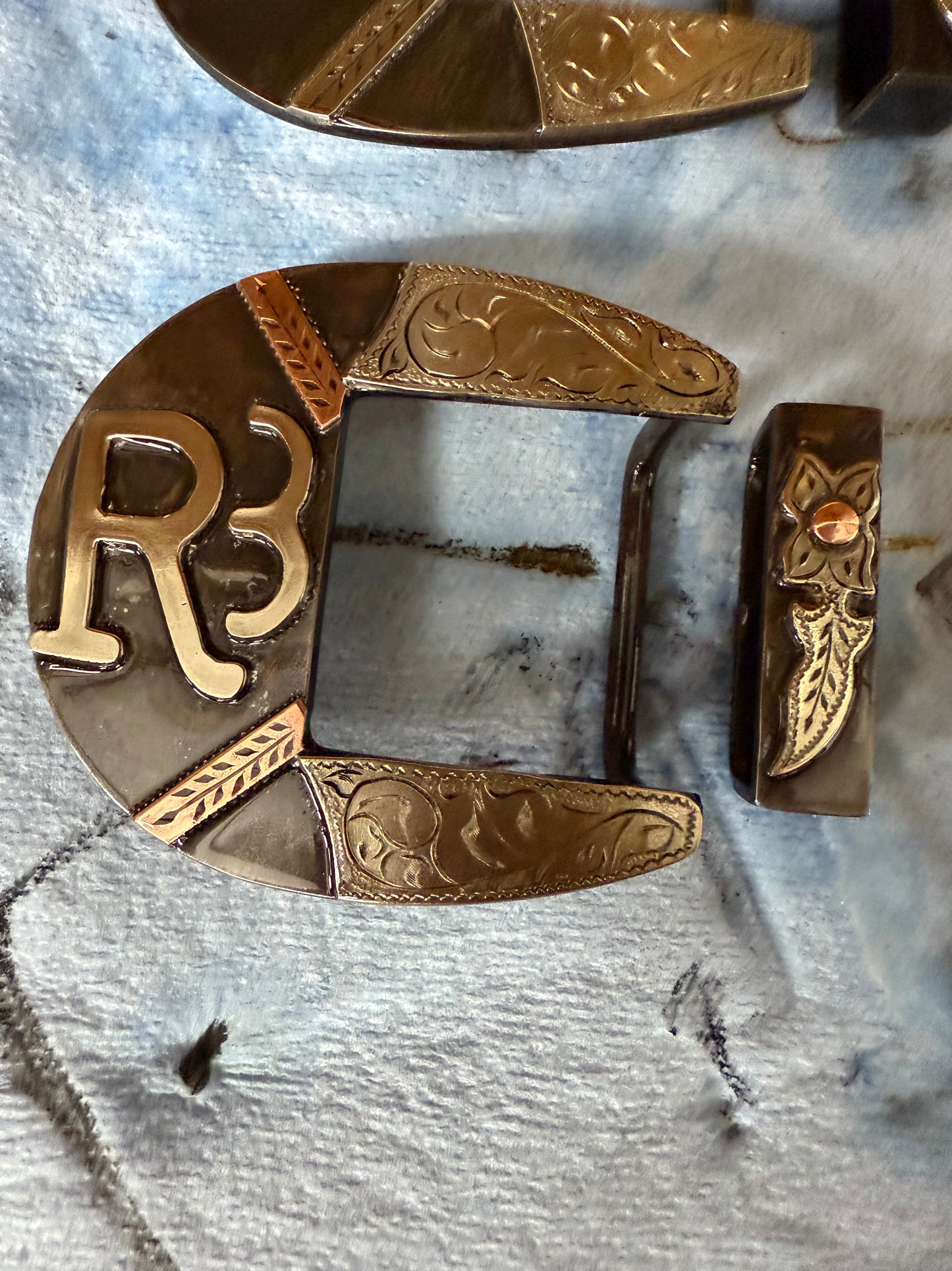 Private listing for Antonio Rojas