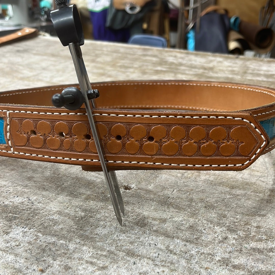 Inlayed belt