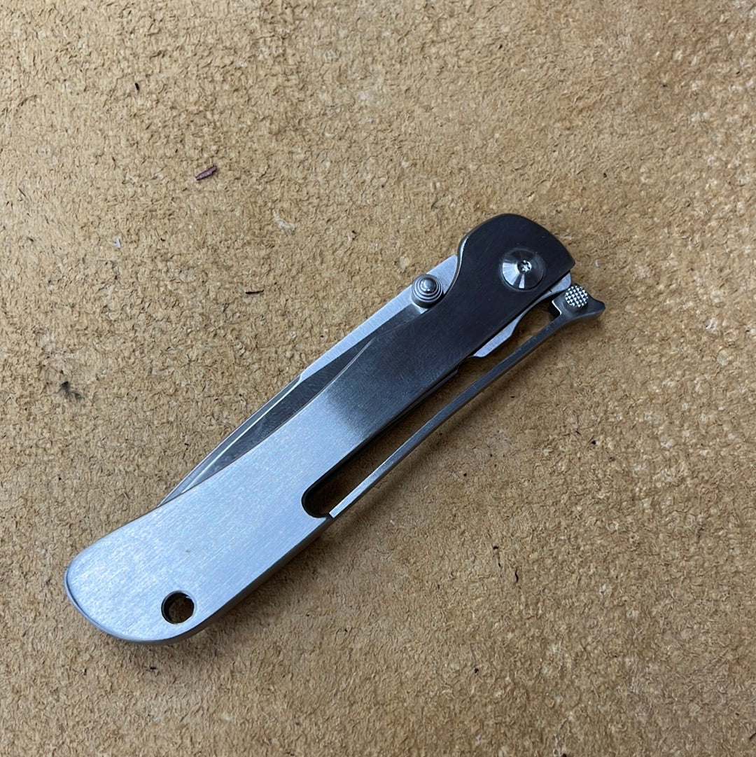 CRKT Knife with clip